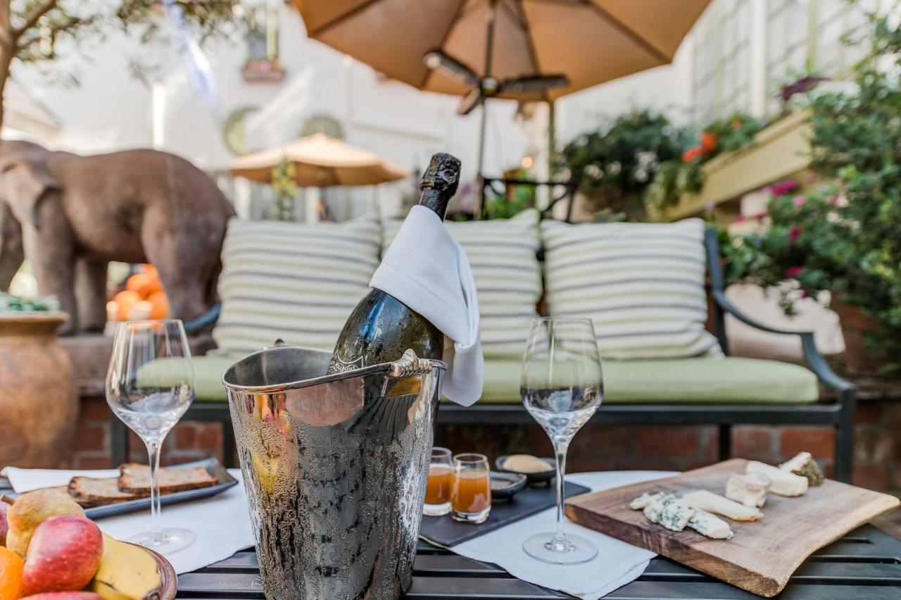 L'Auberge Carmel, Relais & Chateaux Exterior photo